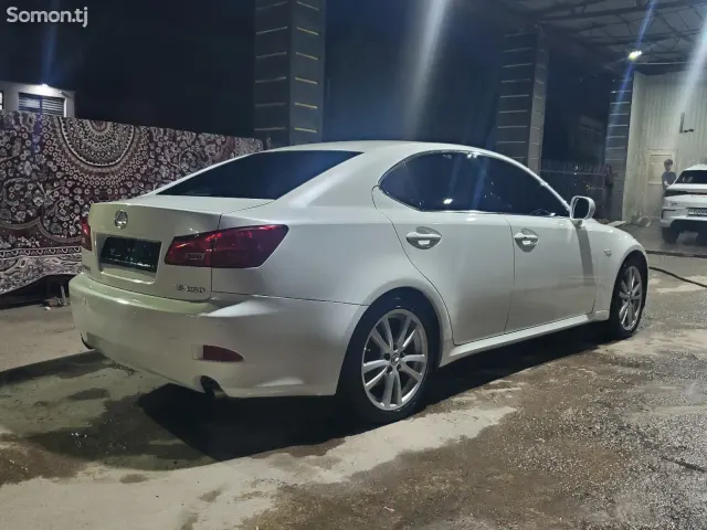 Lexus IS series 2007 · 2.5 AT