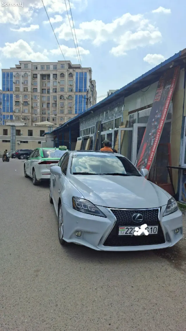 Lexus IS series 2006 · 2.5 AT