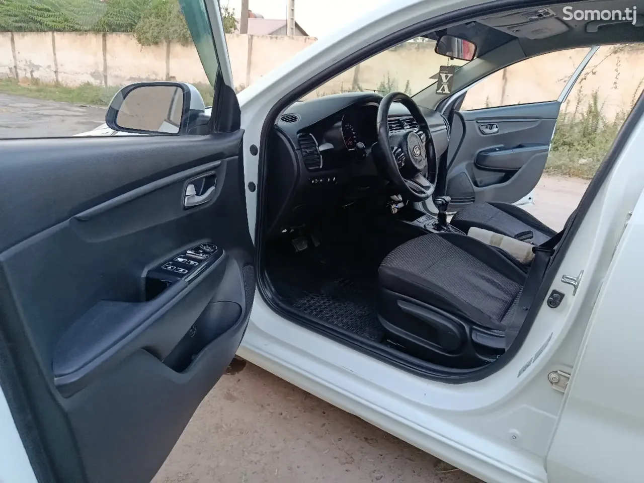 Kia Rio 2018 · 1.6 AT