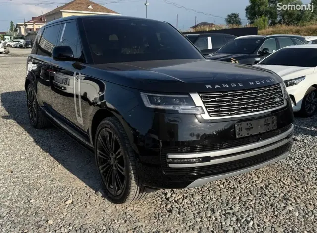 Land Rover Range Rover 2026 · 4.4 AT