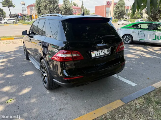 Mercedes-Benz ML class 2014 · 3.5 CVT