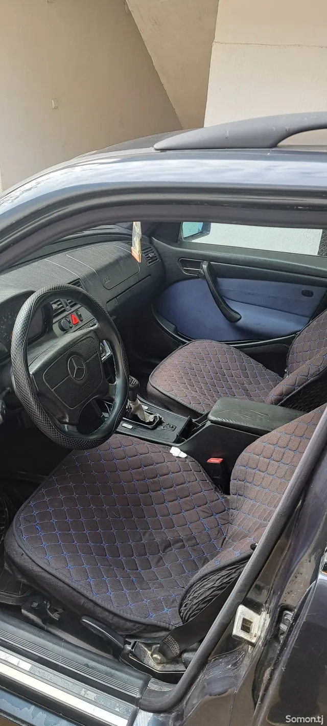 Mercedes-Benz C class 1999 · 1.8 MT