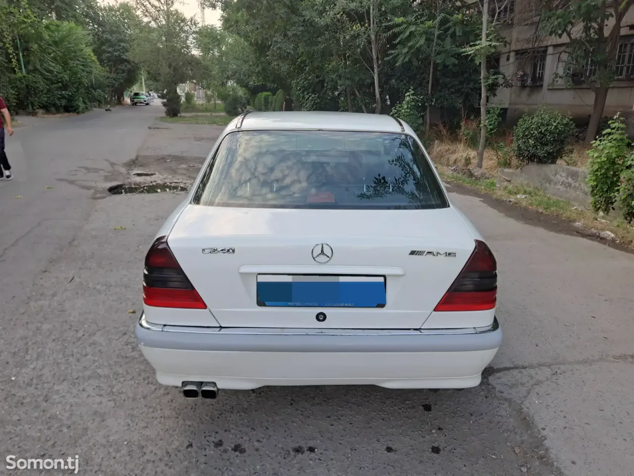 Mercedes-Benz C class 1999 · 2.4 AT
