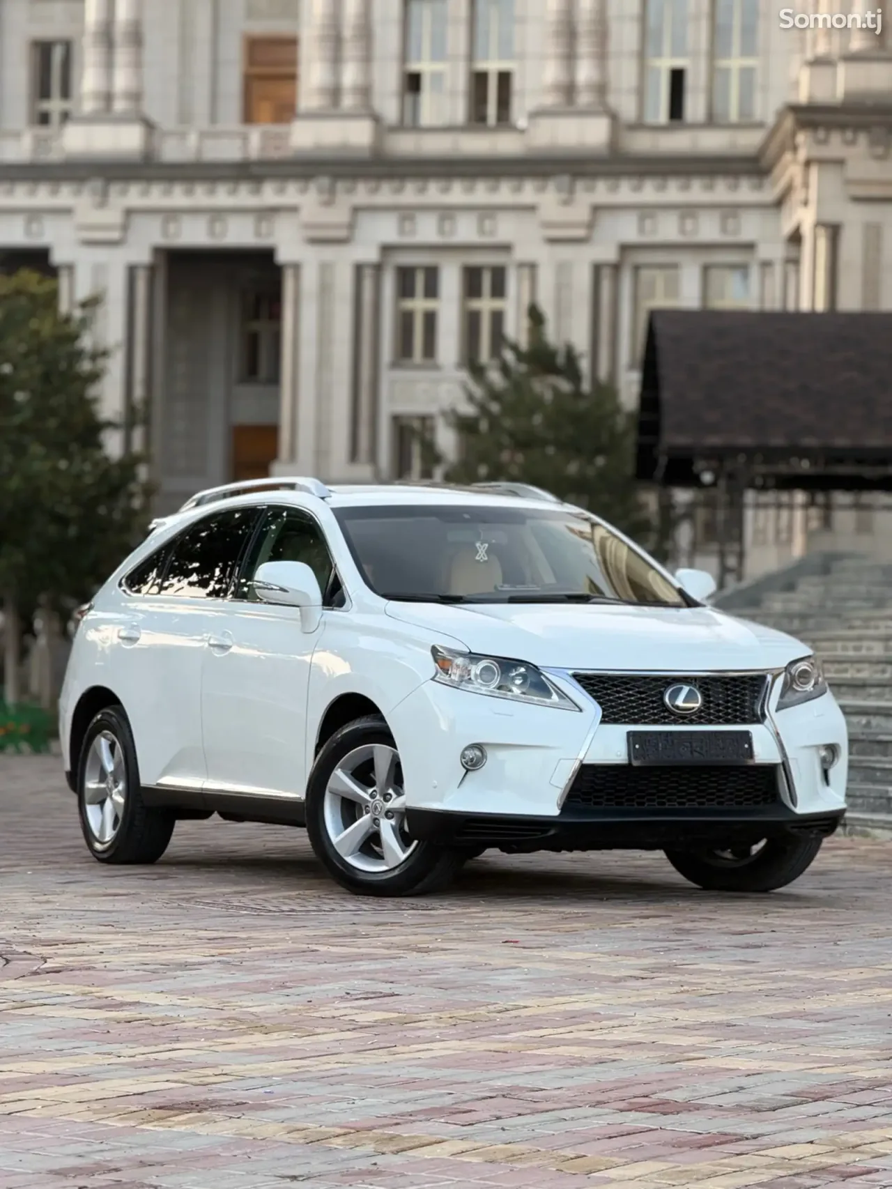Lexus RX series 2010 · 3.5 AT