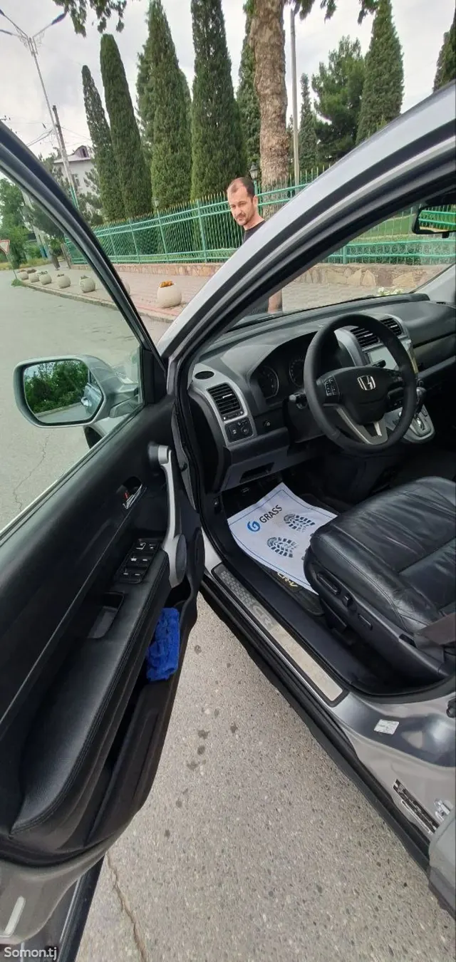 Honda CR-V 2007 · 2.4 AT