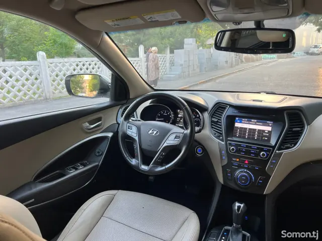 Hyundai Santa Fe 2017 · 2.0 AT