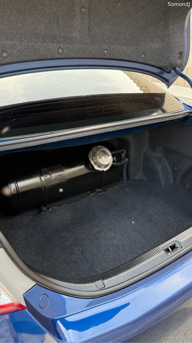 Toyota Camry 2011 · 2.5 AT