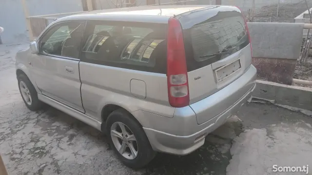 Honda HR-V 2000 · 1.6 MT
