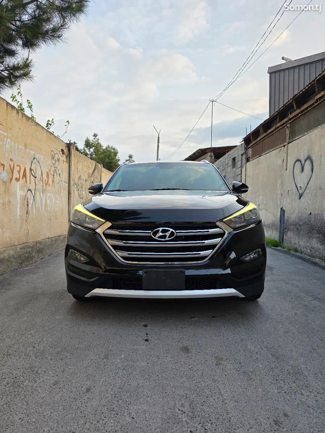 Hyundai Tucson 2016 · 1.6 AT