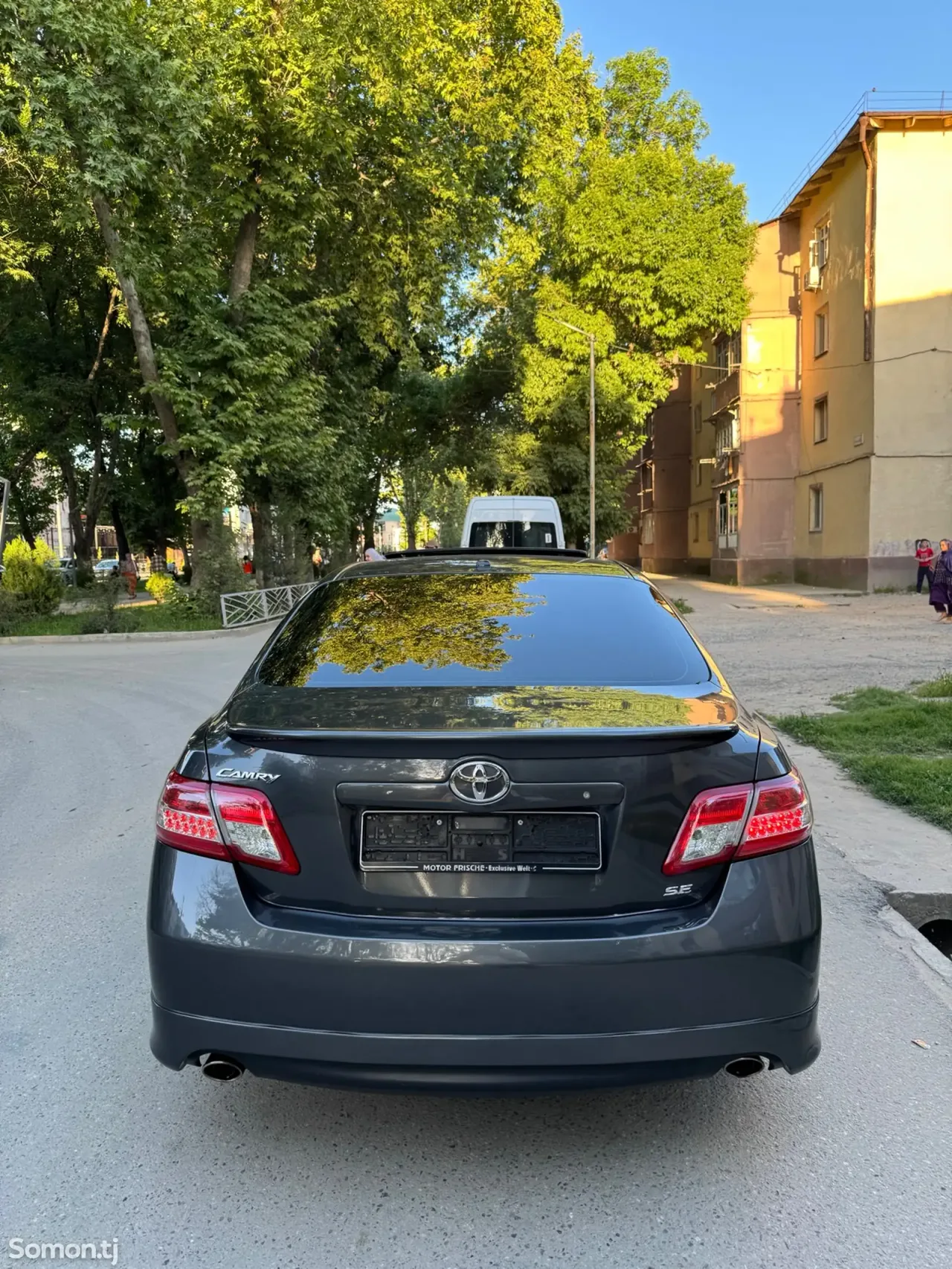 Toyota Camry 2011 · 2.5 AT