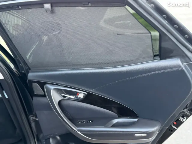 Hyundai Grandeur 2014 · 2.4 AT
