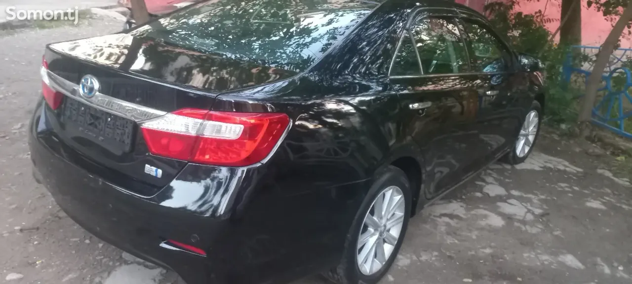 Toyota Camry 2015 · 2.5 AT