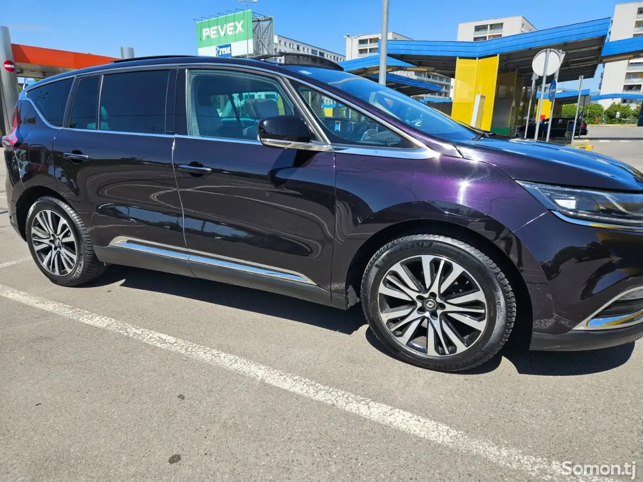 Renault Espace 2017 · 1.6 AT