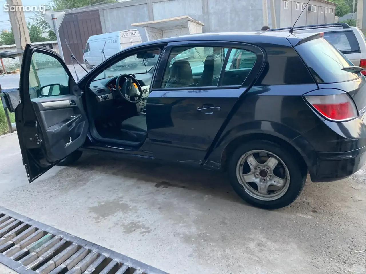 Opel Astra H 2007 · 1.8 MT