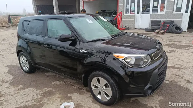 Kia Soul 2015 · 1.6 AT