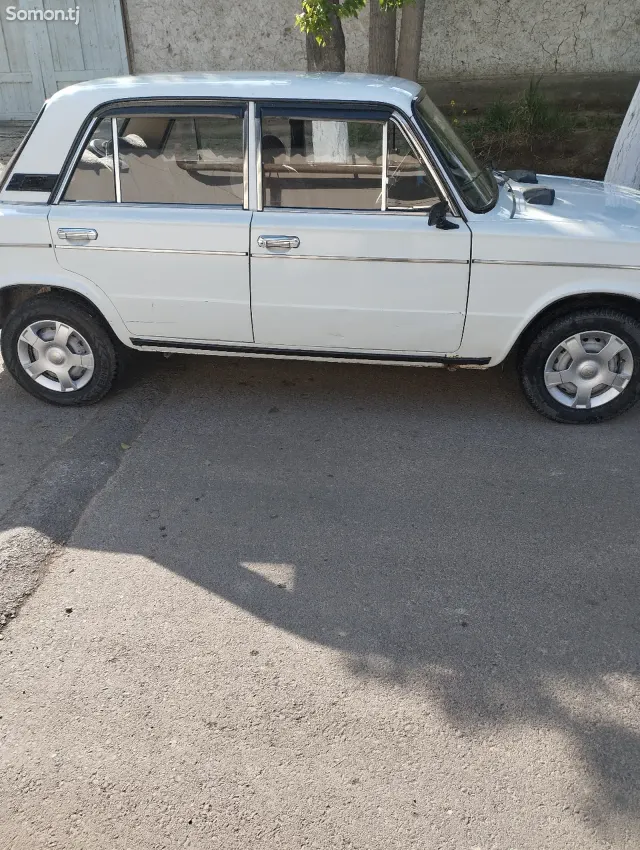Lada (ВАЗ) 2106 2001 · 1.6 MT