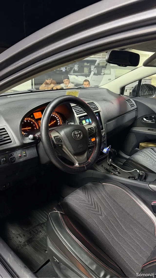 Toyota Avensis 2011 · 1.8 AT