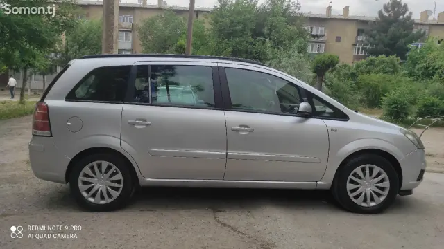 Opel Zafira 2007 · 1.9 AT