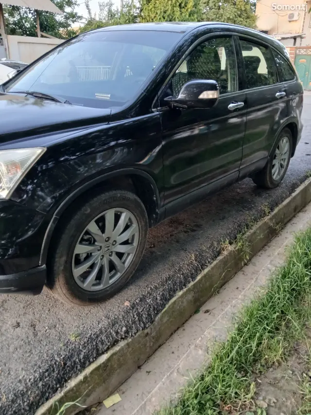 Honda CR-V 2011 · 2.4 AT