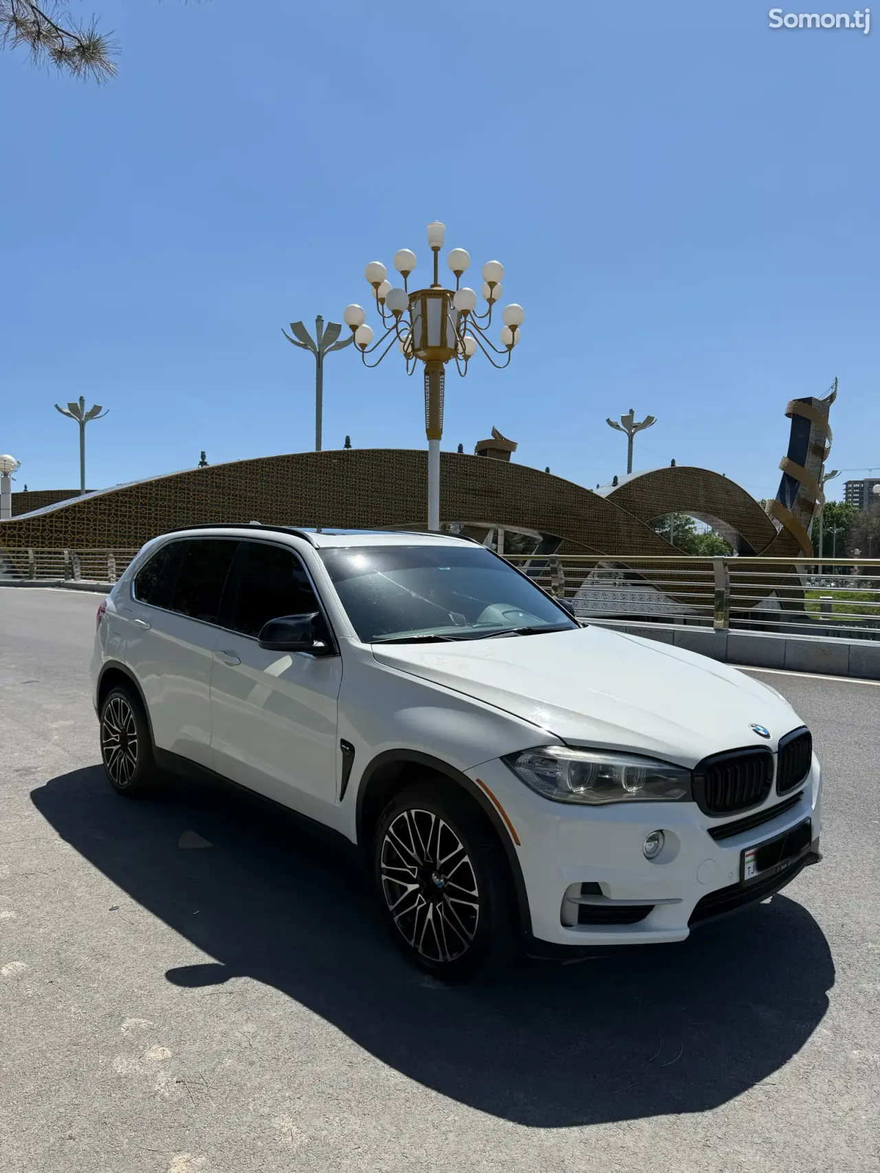 BMW X5 2015 · 3.5 AT
