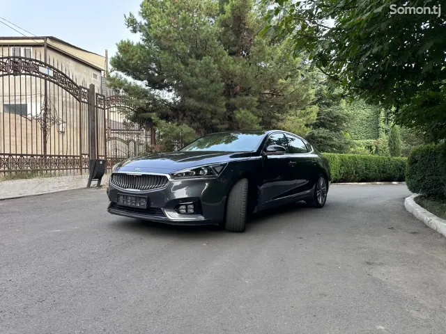 Kia K7 2019 · 2.4 AT