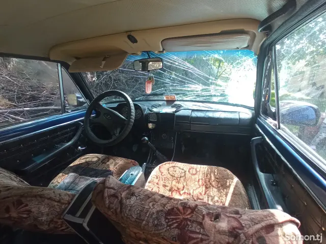 Lada (ВАЗ) 2111 1983 · 1.5 MT