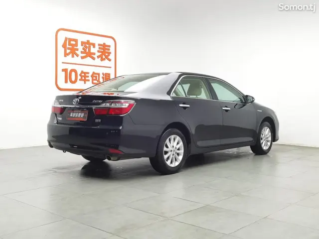 Toyota Camry 2016 · 2.5 AT