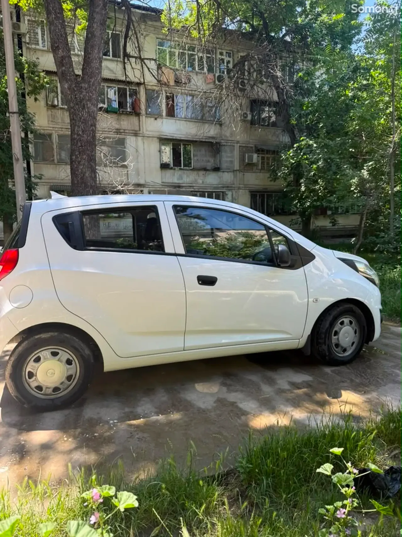 Chevrolet Spark 2014 · 1.1 AT