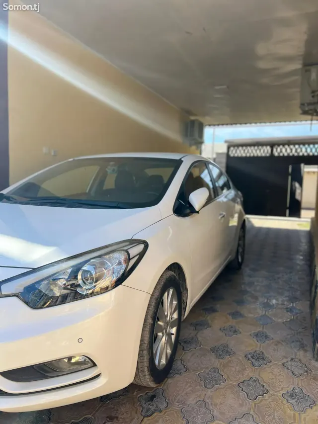 Kia K3 2014 · 1.6 AT