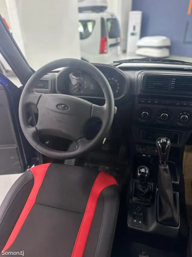 Lada (ВАЗ) Нива 2026 · 1.6 MT