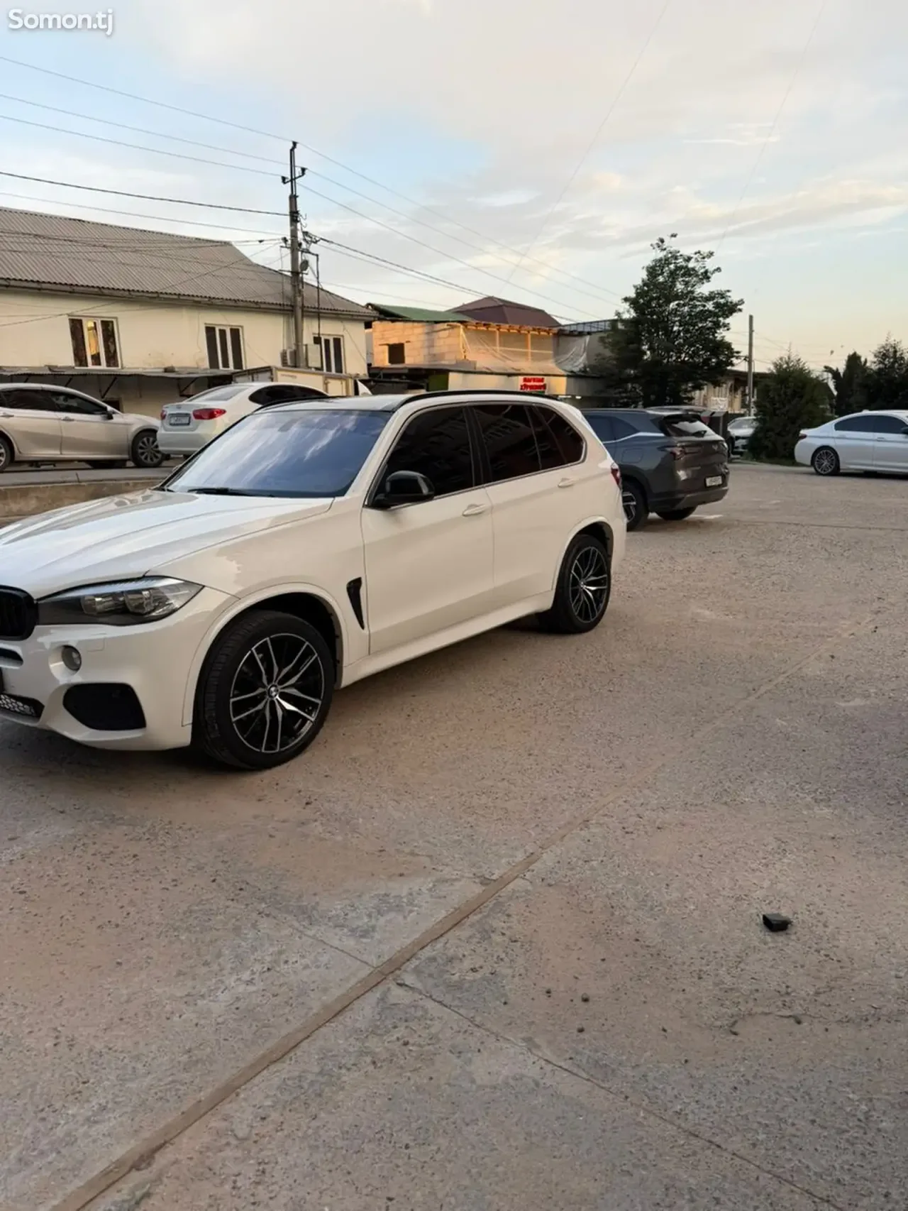 BMW X5 2014 · 3.0 AT