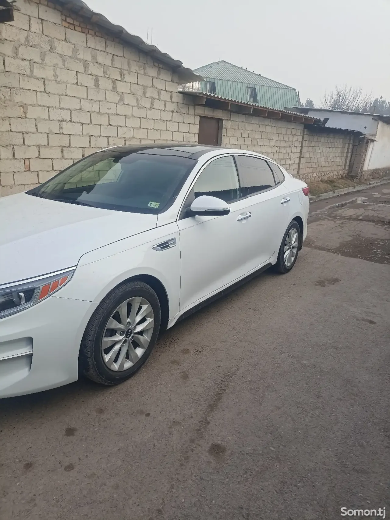 Kia Optima 2016 · 2.4 AT
