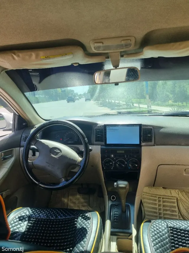 Toyota Corolla 2005 · 1.5 AT