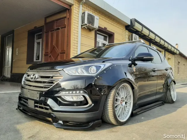 Hyundai Santa Fe 2016 · 2.0 AT