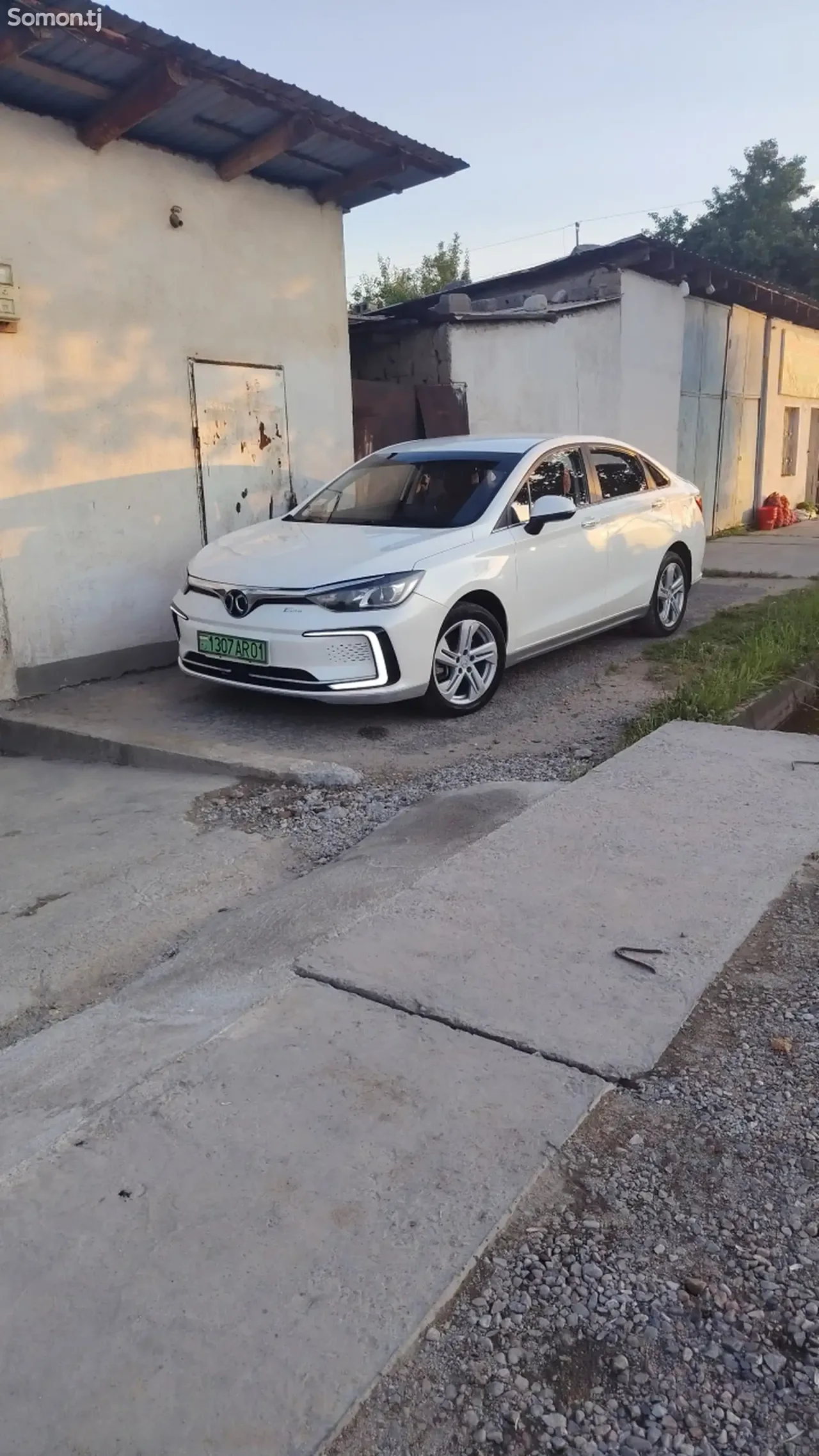 Beijing U5 2019 · AT