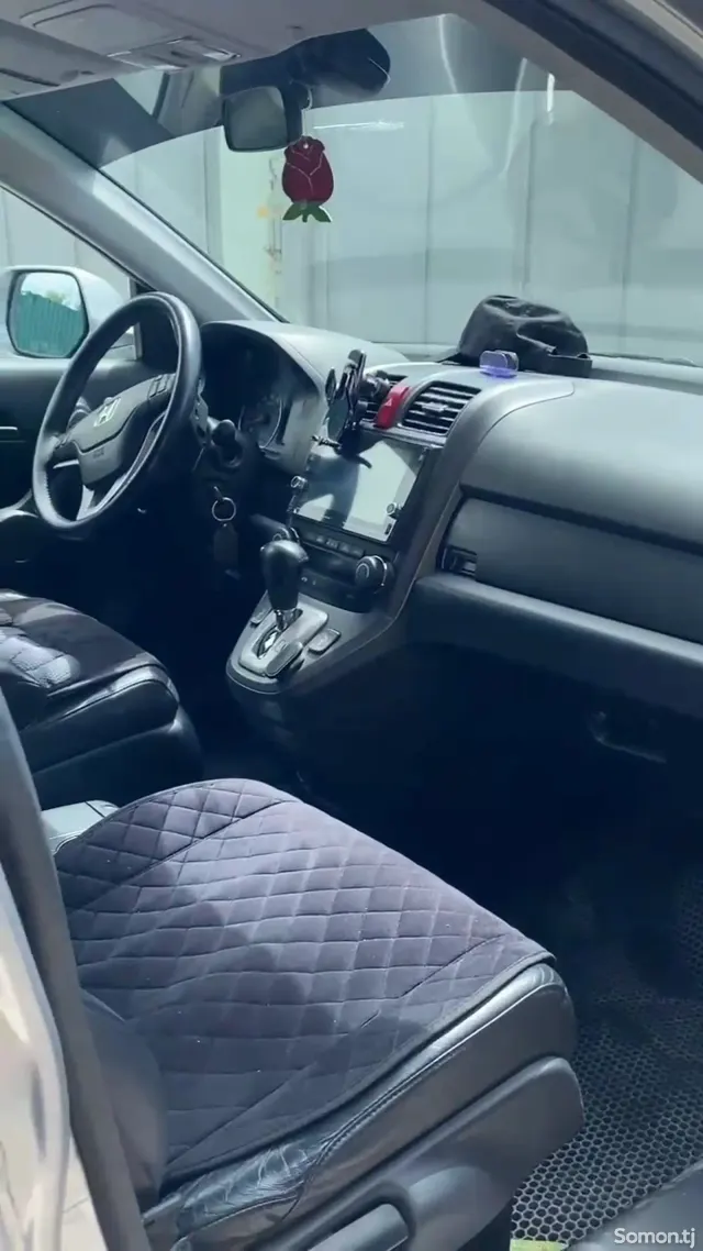 Honda CR-V 2008 · 2.4 AT