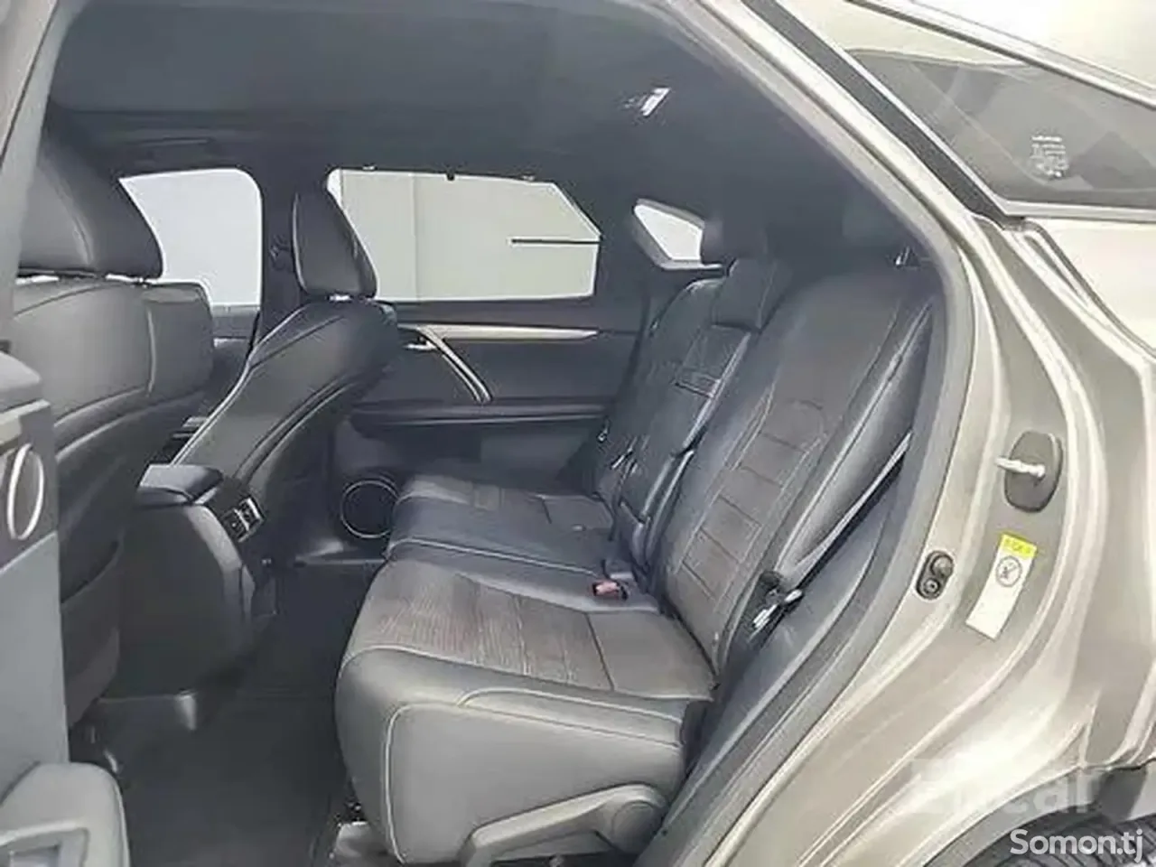 Lexus RX series 2018 · 3.5 AT