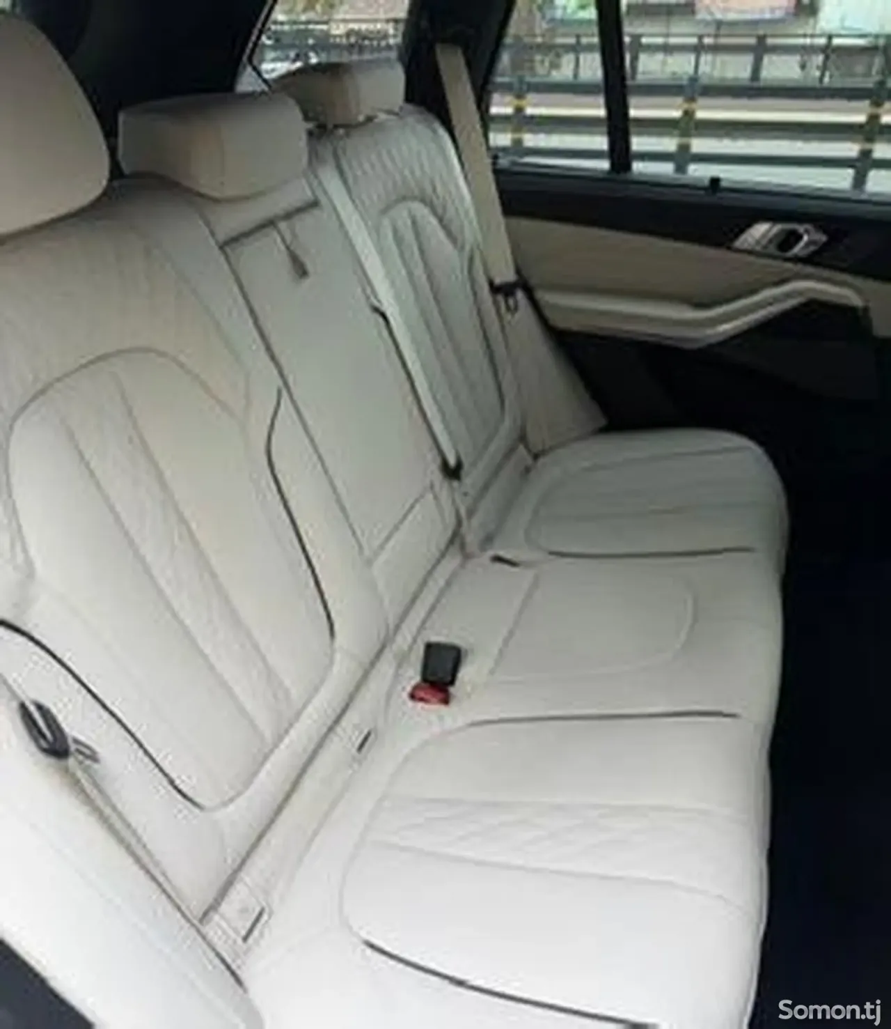 BMW X5 M 2026 · 3.0 AT