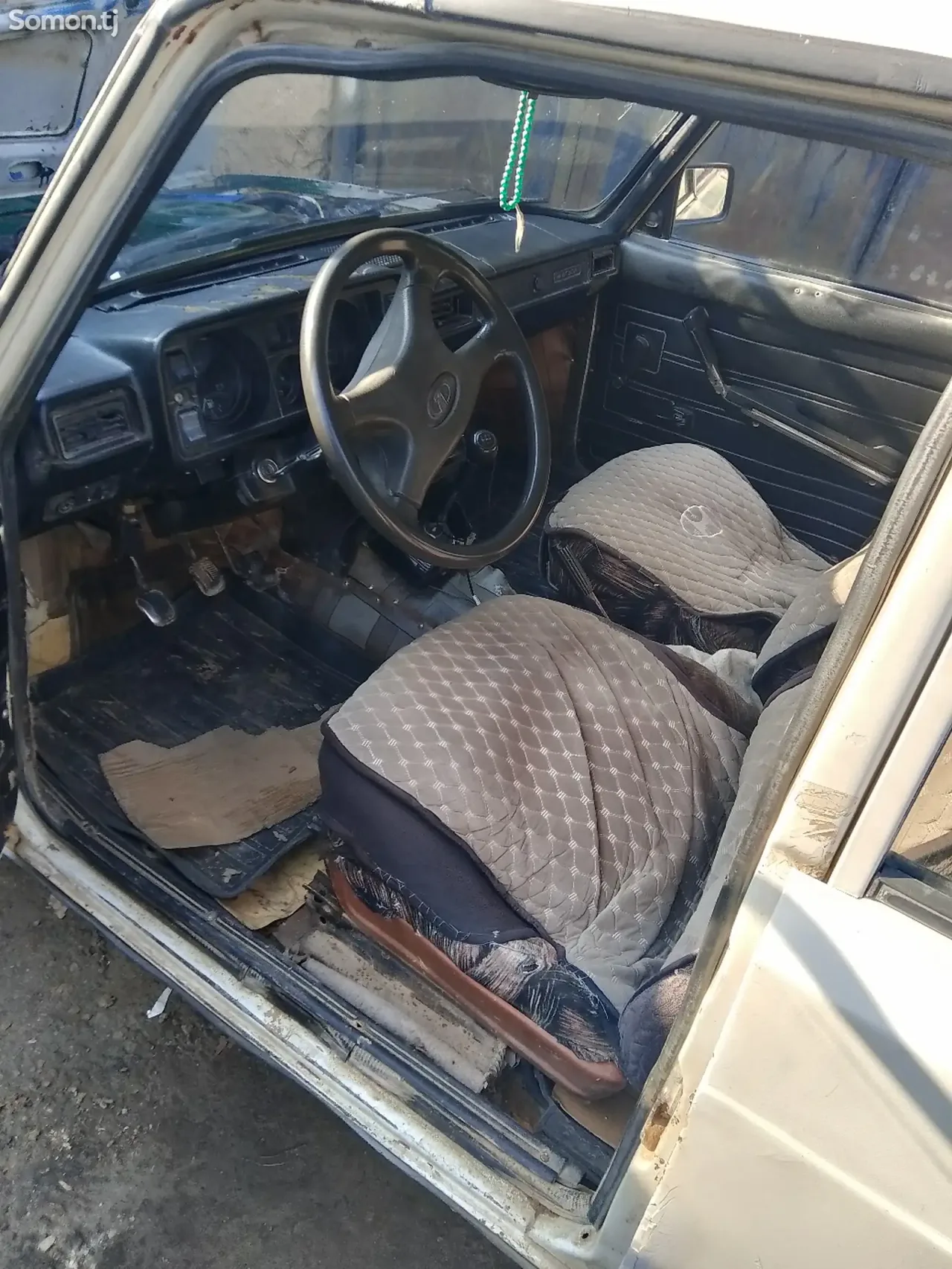 Lada (ВАЗ) 2104 1986 · 1.5 MT