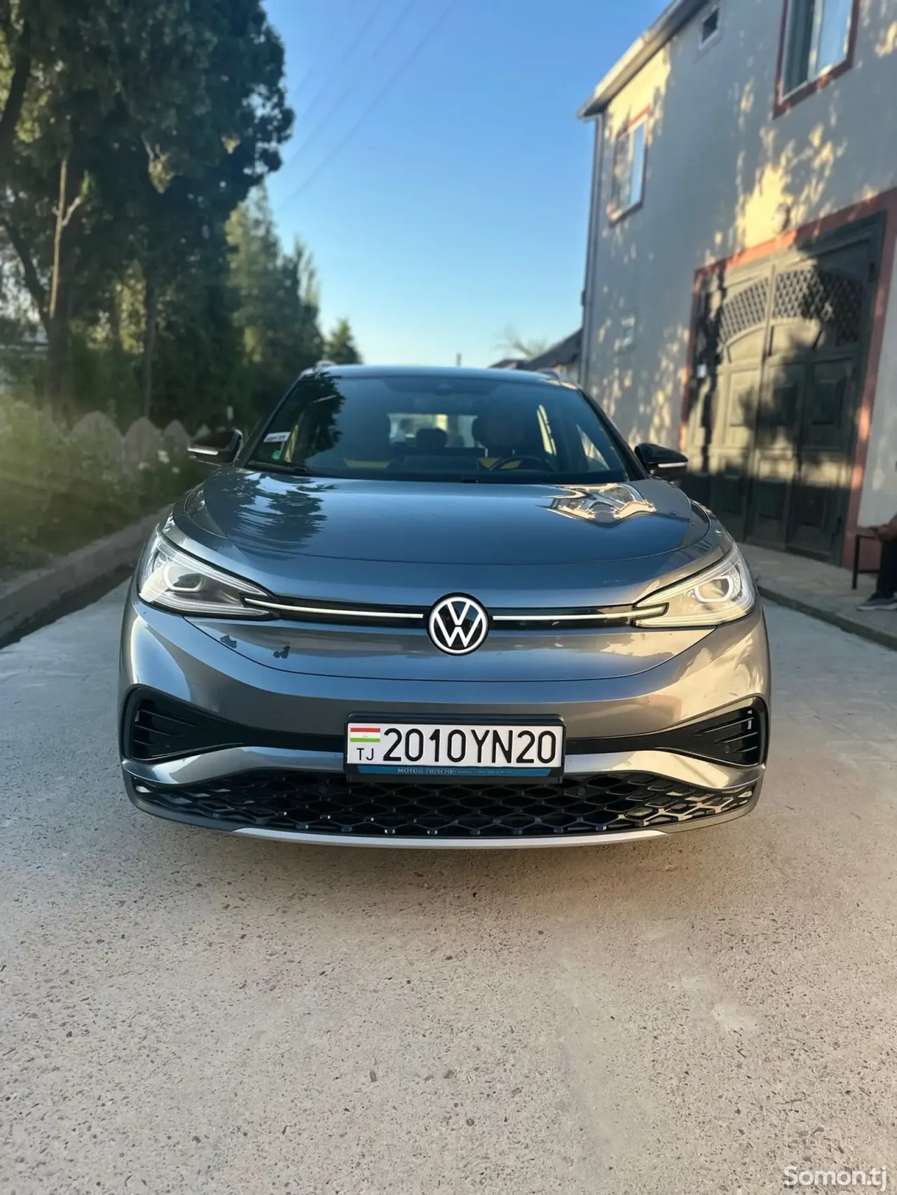 Volkswagen ID.4 2023 · AT