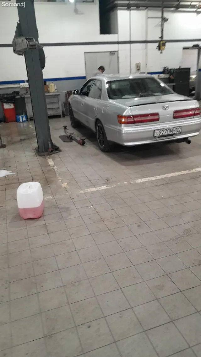 Toyota Mark II 1997 · 2.4 AT