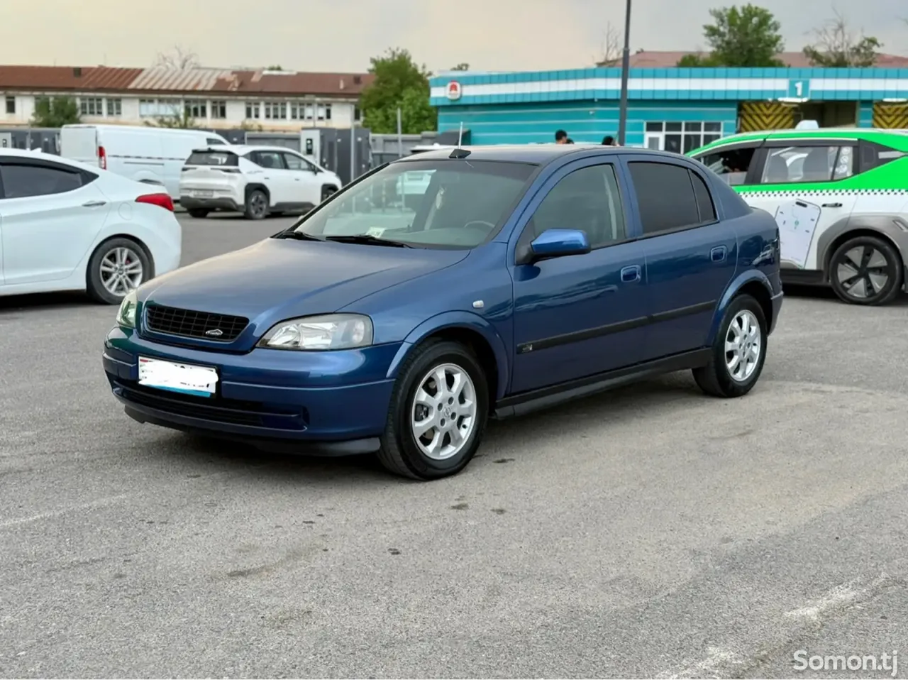 Opel Astra G 2001 · 1.6 MT