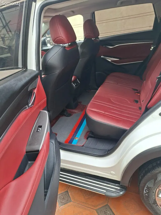 Changan CS 75 Plus 2021 · 1.5 AT