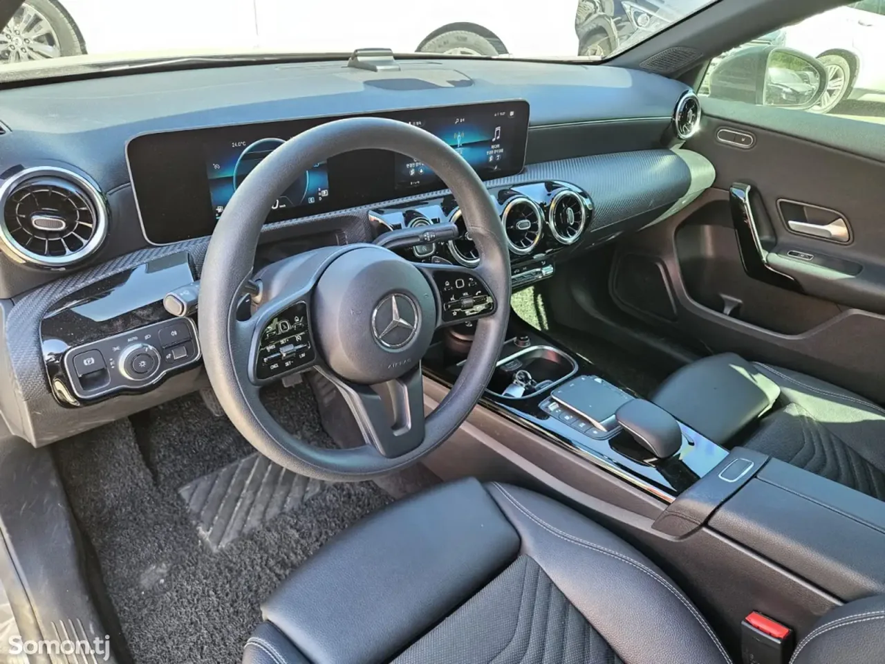 Mercedes-Benz A class 2020 · 1.9 AT