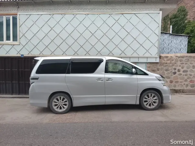 Toyota Vellfire 2008 · 2.4 AT