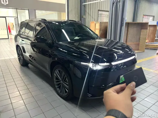 Leapmotor C16 2025 · AT