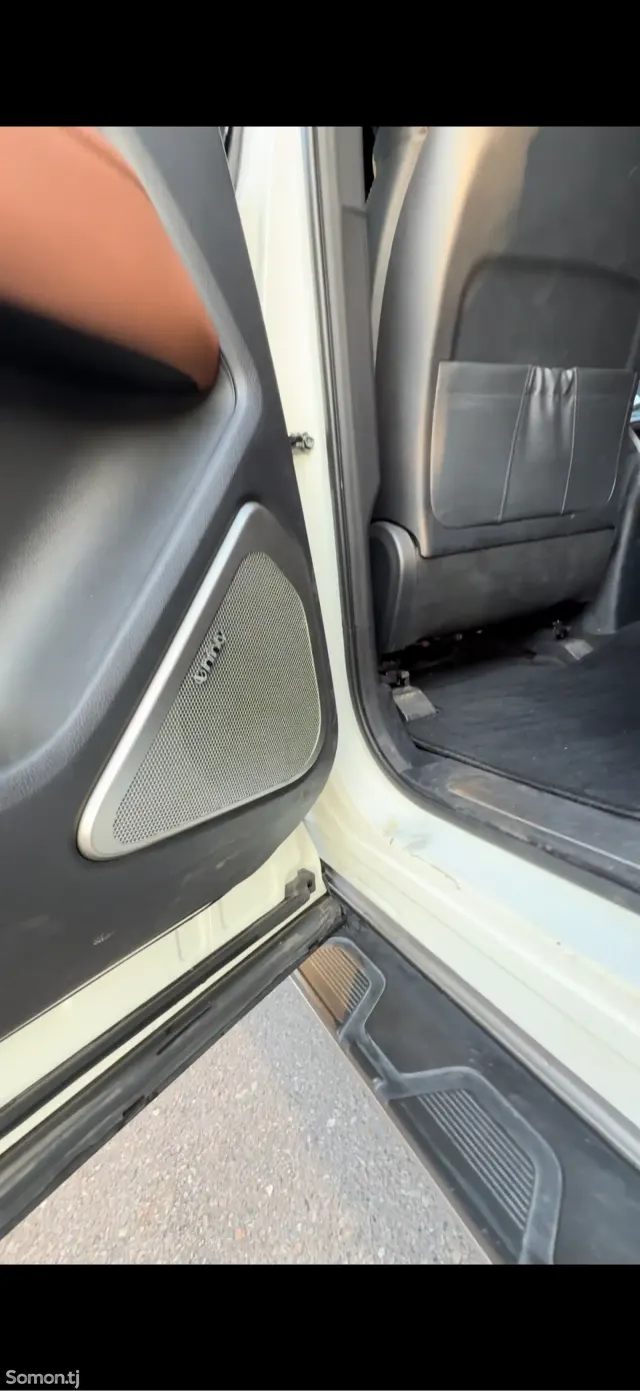Ssang Yong Rexton 2018 · 2.2 AT