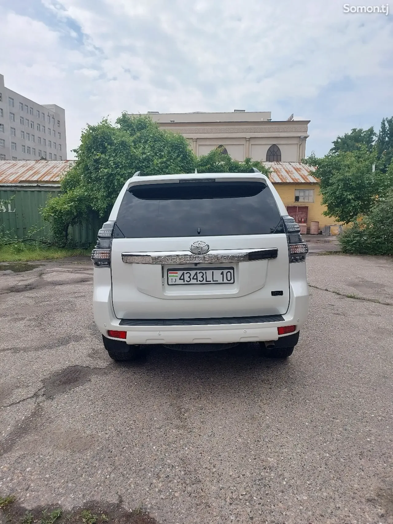 Toyota Land Cruiser Prado 2017 · 3.0 AT