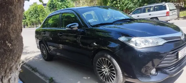 Toyota Axio 2015 · 1.5 AT