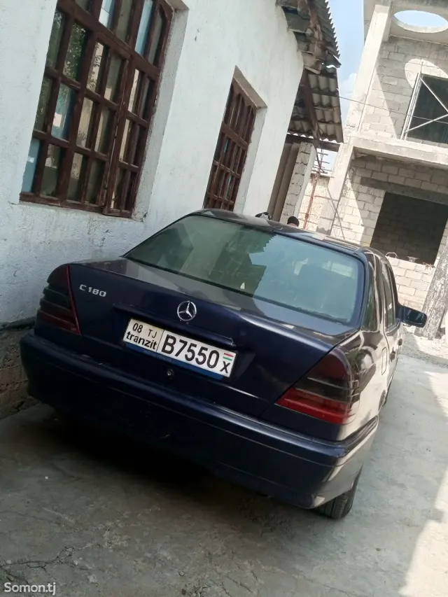 Mercedes-Benz C class 1998 · 2.2 MT